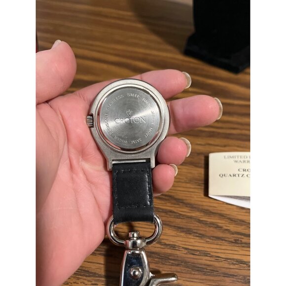 Croton quartz clip on watch compass model M2003 vintage - Picture 3 of 4